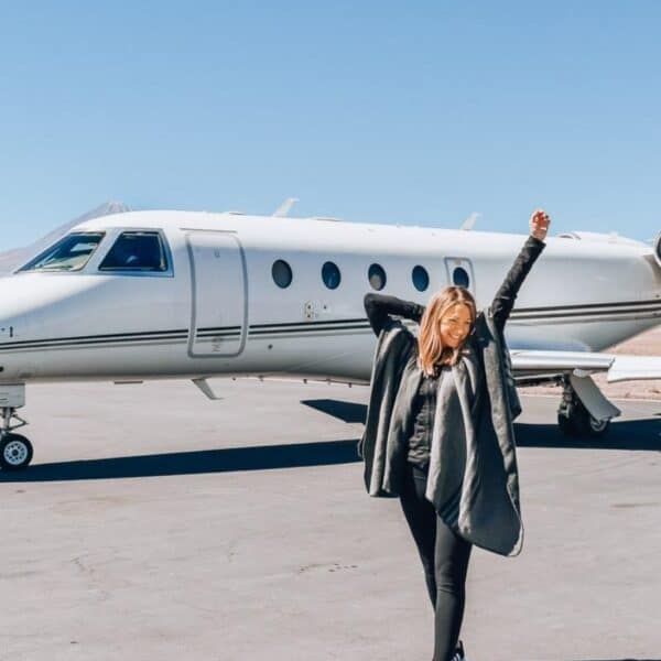 14 Tips To Get Over Fear of Flying: Advice To Overcome Flight Anxiety