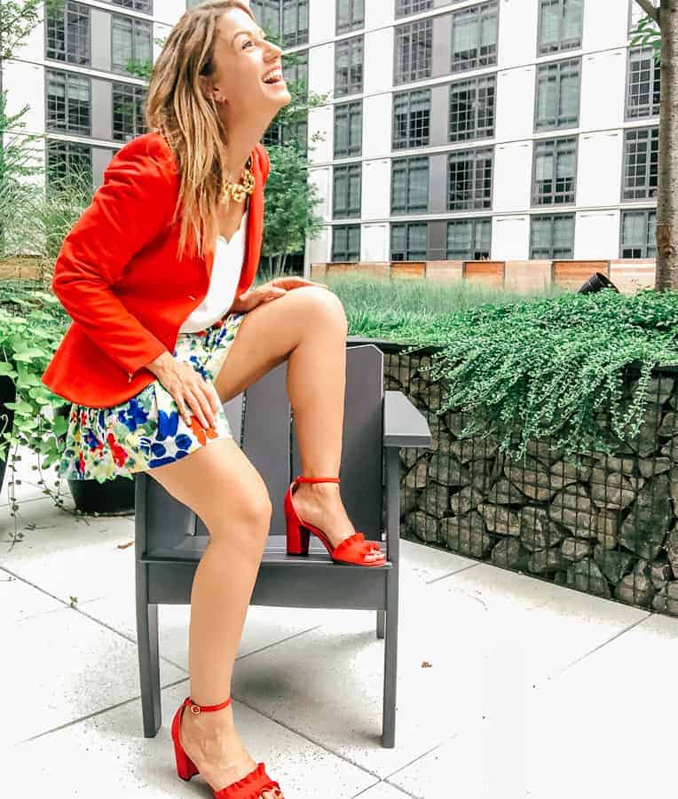 How to style shorts and a blazer outfit ideas