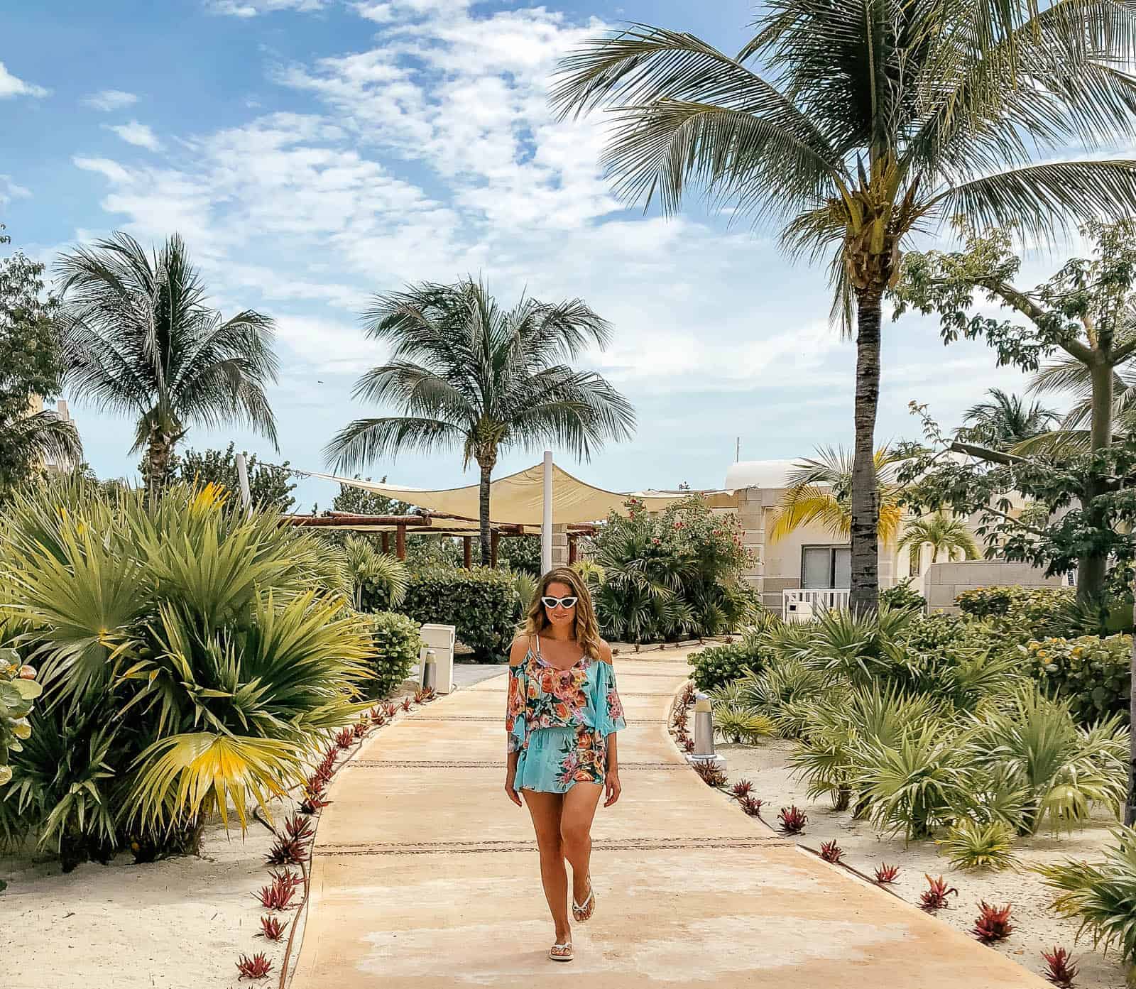 Beloved Playa Mujeres hotel path leading to the guest rooms