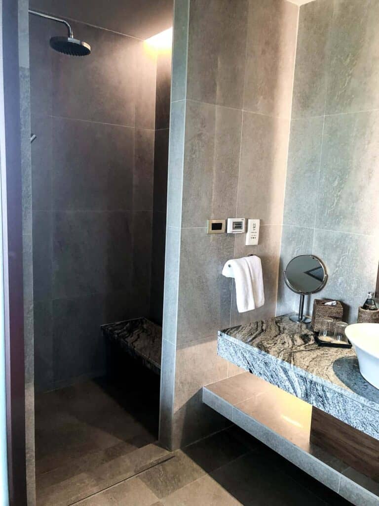 Pimalai Resort and Spa Hotel Room Bathroom