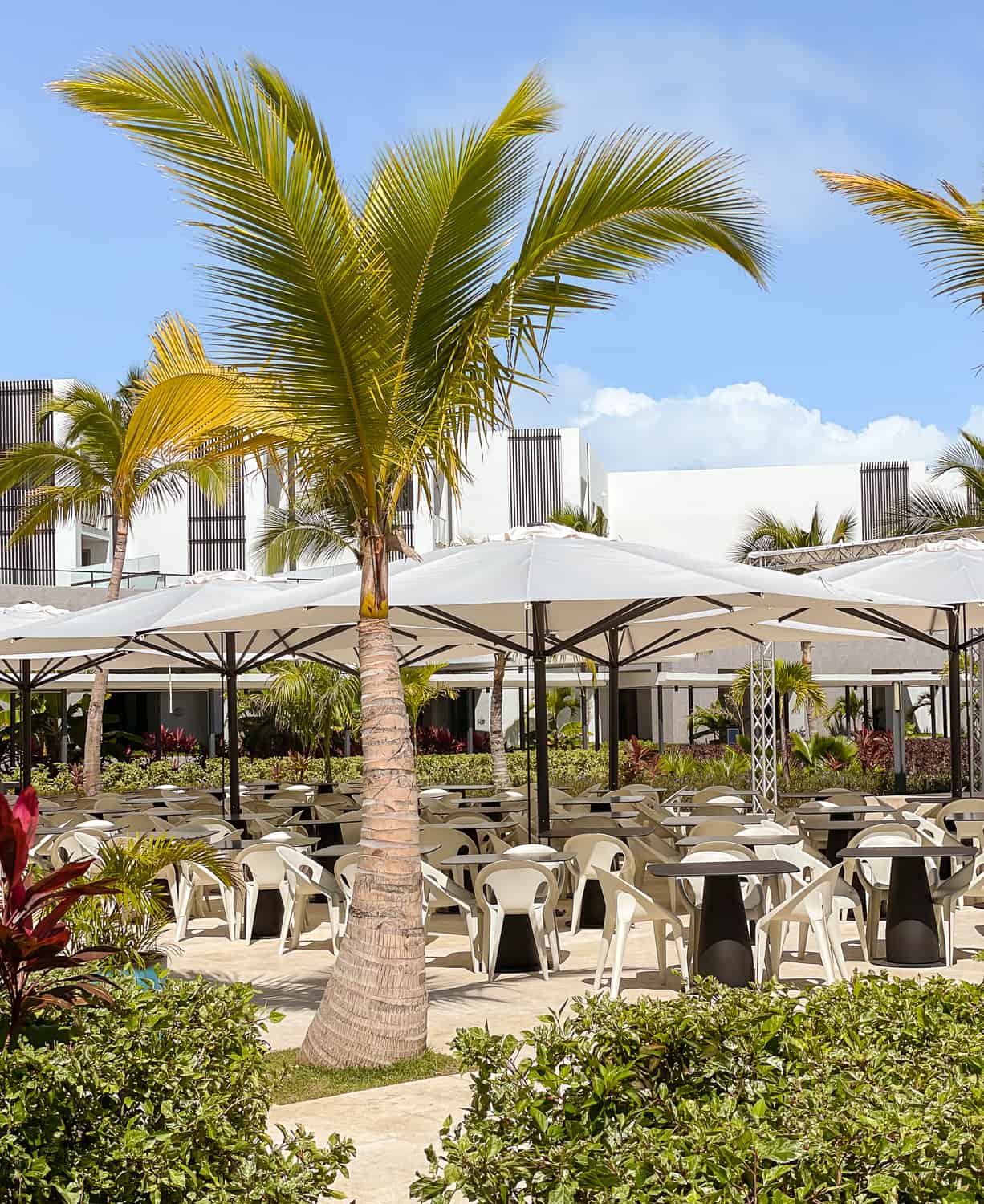 Finest All-Inclusive Resort Punta Cana Hotel Review | Outdoor dining area